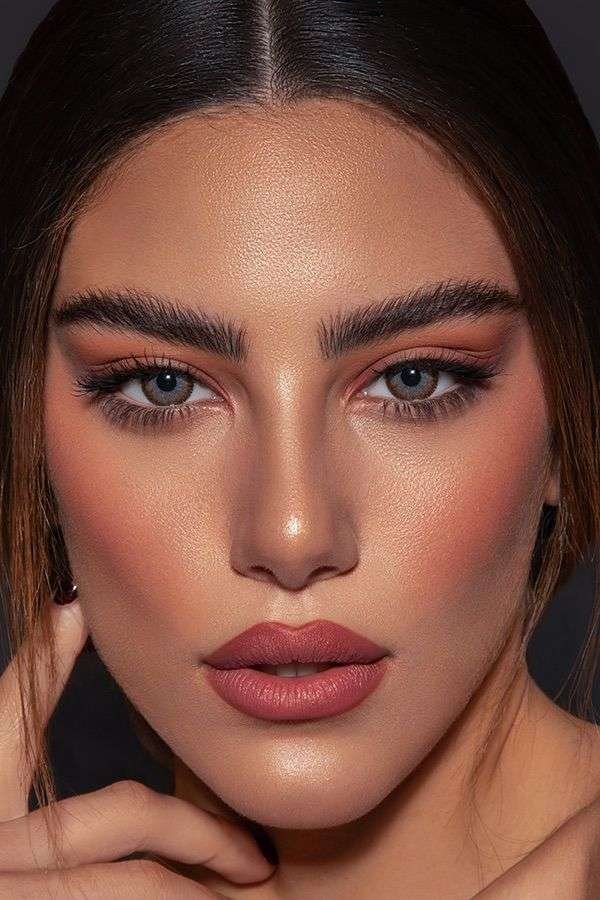 Brownish image 0
